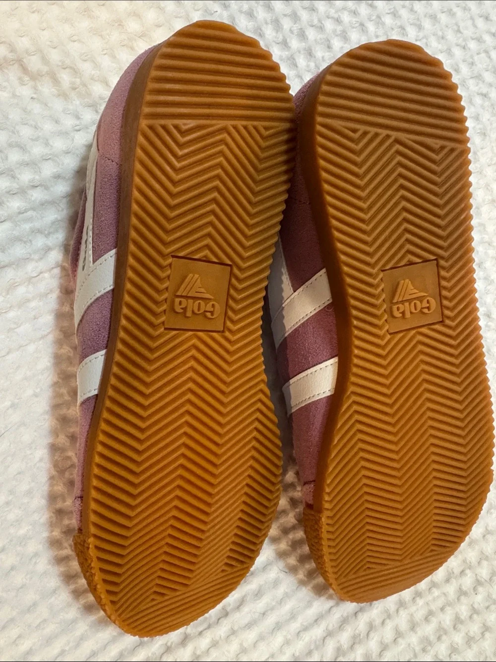 Gola Elan Sneaker in Candy and White. Size 8.5. New. Never worn.